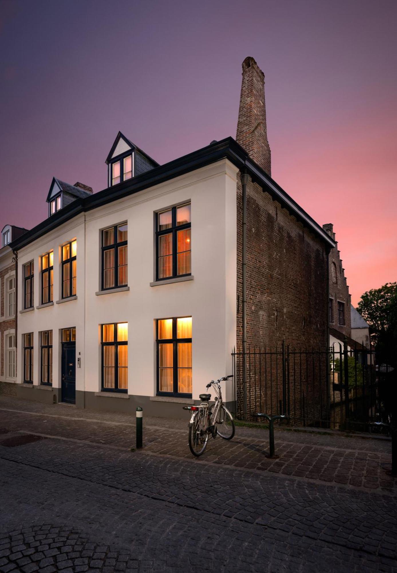 Canalside House - Luxury Guesthouse Брюгге Экстерьер фото