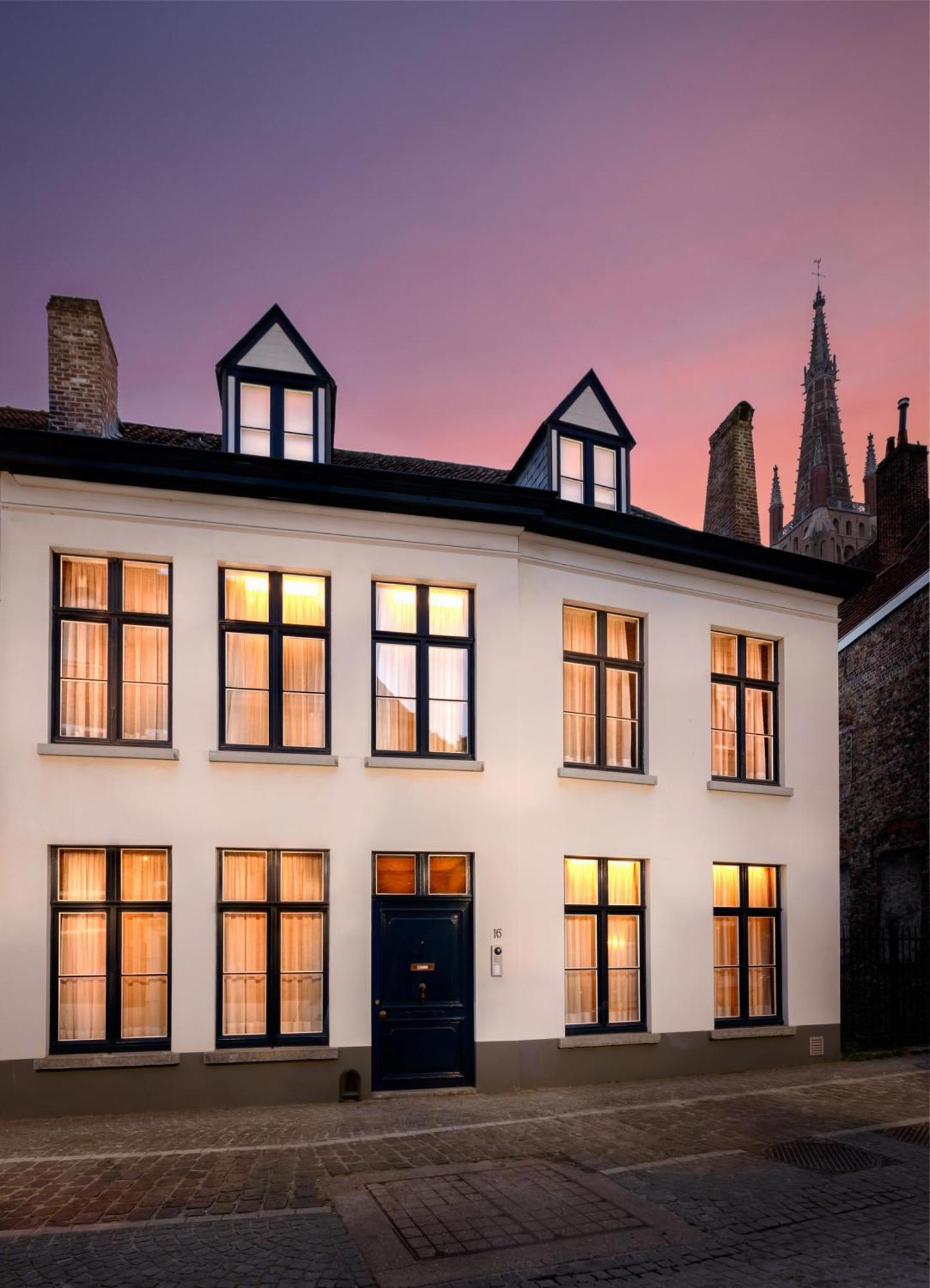 Canalside House - Luxury Guesthouse Брюгге Экстерьер фото